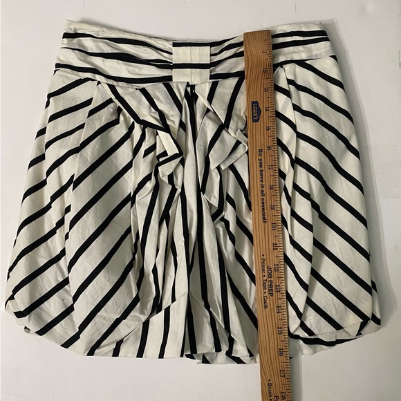Anthropologie Freeway Black Cream Striped Bow Balloon Hem Mini Skirt - Picture 5 of 13